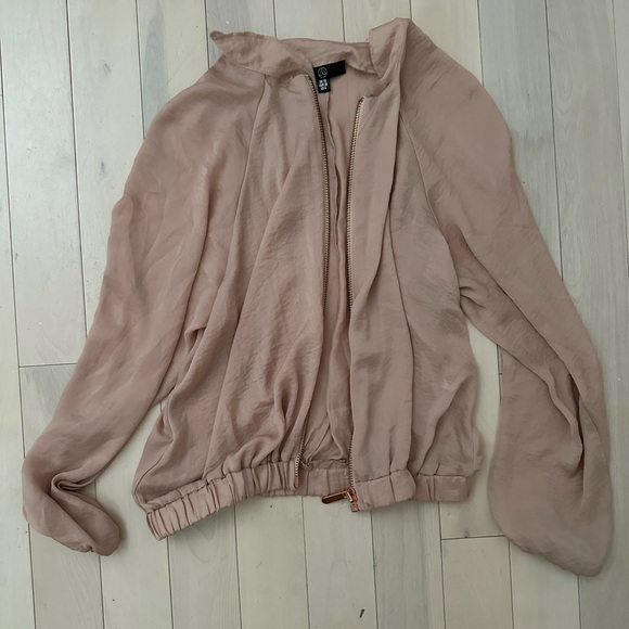Thin jacket - Picture 1 of 3